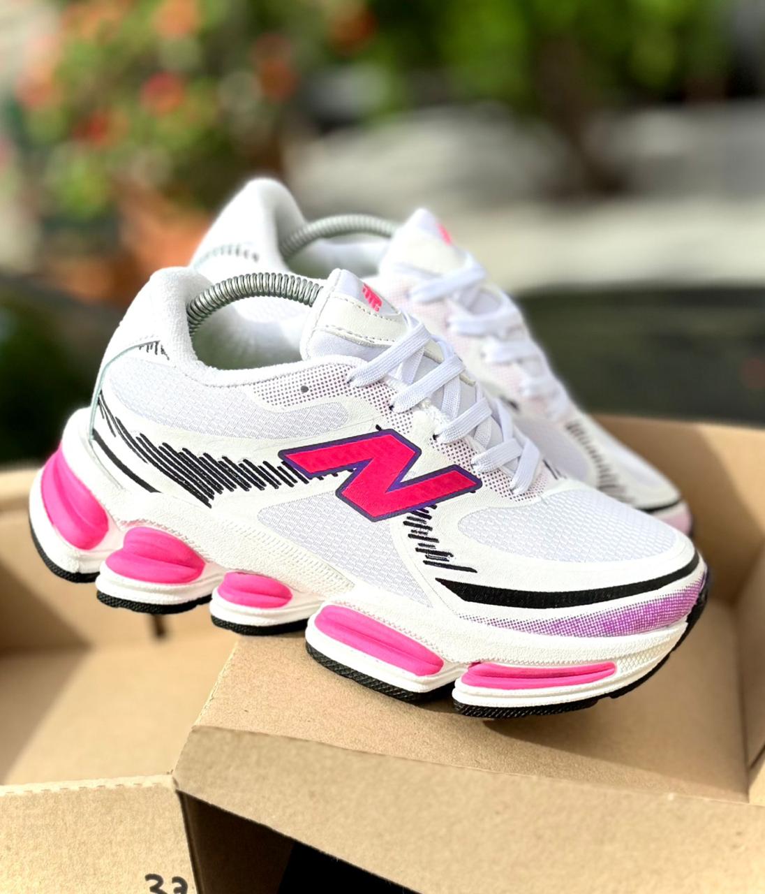 TENIS NEW BALANCE SENSE - CALZADO